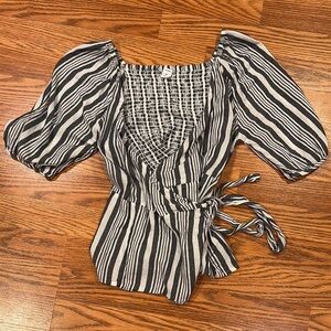 Old Navy Black and White Puff Sleeve Blouse with Smocked Tie Front